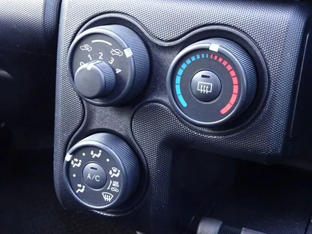 プロボックスバン　２ＷＤ（トヨタ）の車両写真