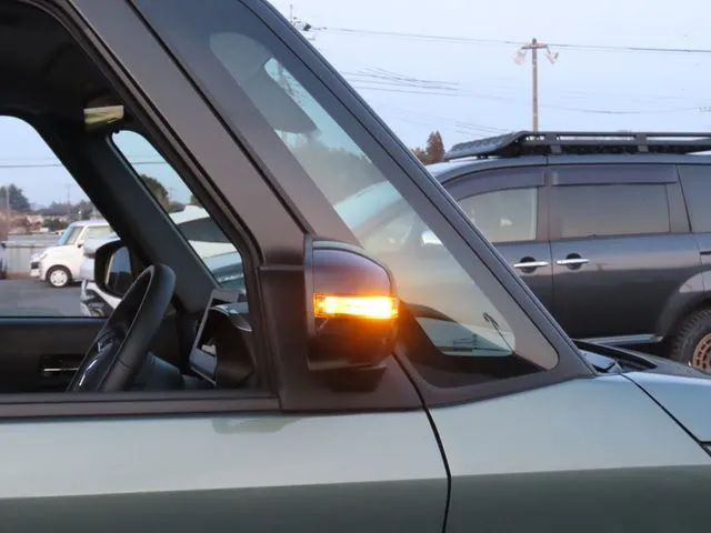 デリカ　ミニ（ミツビシ）の車両写真