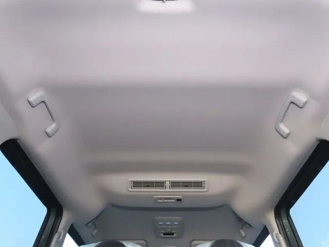 デリカ　ミニ（ミツビシ）の車両写真