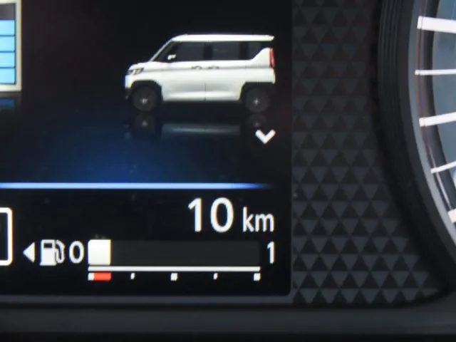 デリカ　ミニ（ミツビシ）の車両写真