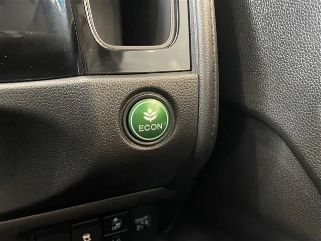 シャトル ハイブリッド(ホンダ)の車両写真