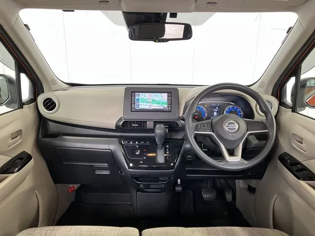 デイズ(ニッサン)の車両写真