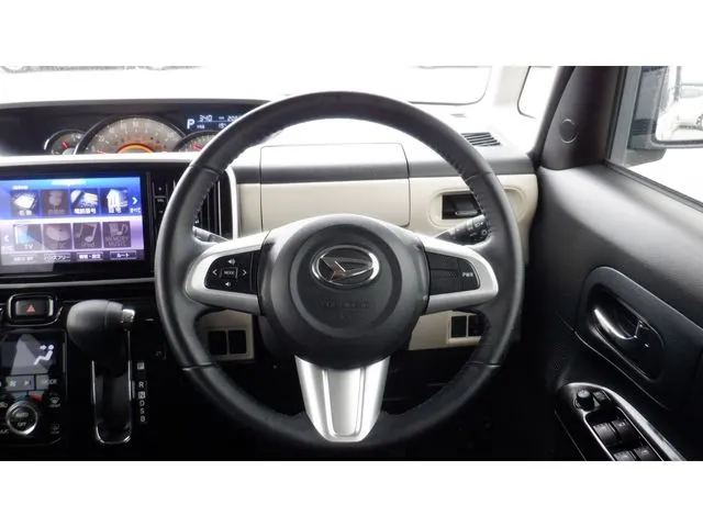 ムーヴ　キャンバス（ダイハツ）の車両写真