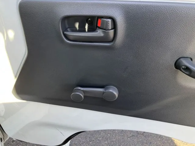 ＮＴ１００クリッパー（ニッサン）の車両写真