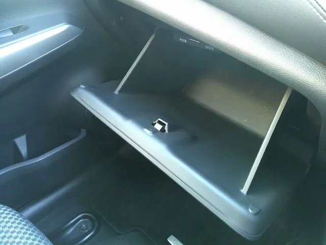 キックス（ニッサン）の車両写真