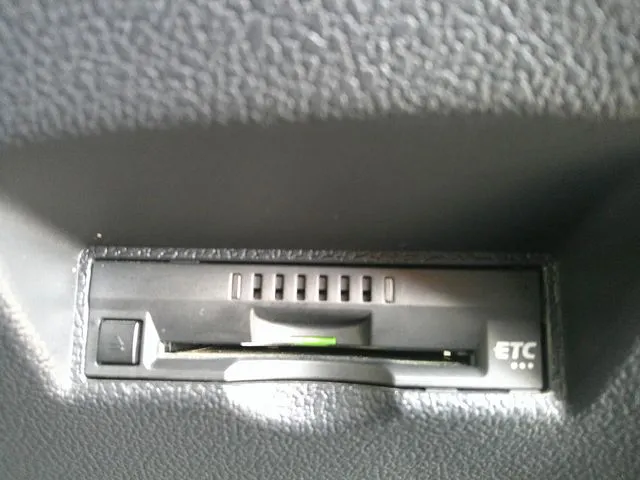 プリウス(トヨタ)の車両写真