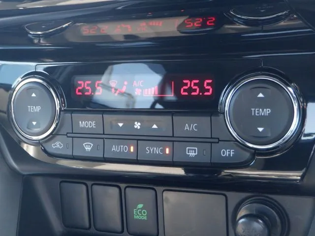 エクリプス クロス 2WD(ミツビシ)の車両写真