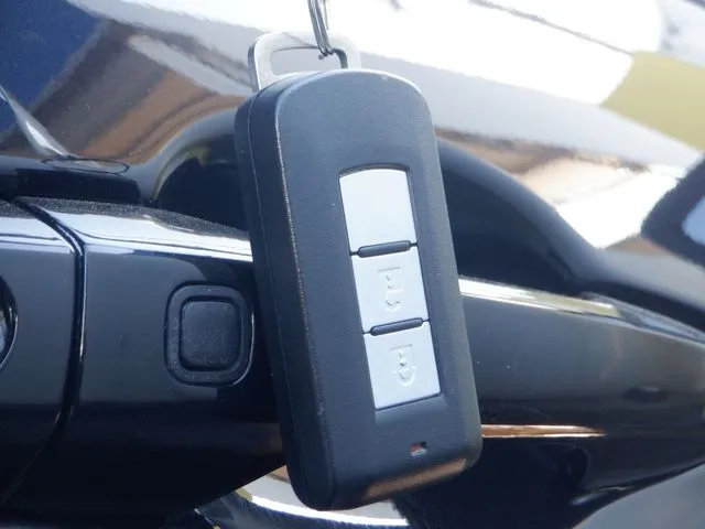 エクリプス クロス 2WD(ミツビシ)の車両写真