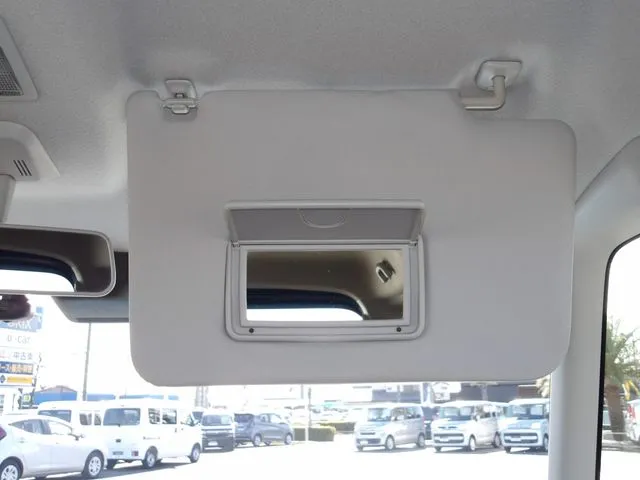 スペーシア(スズキ)の車両写真