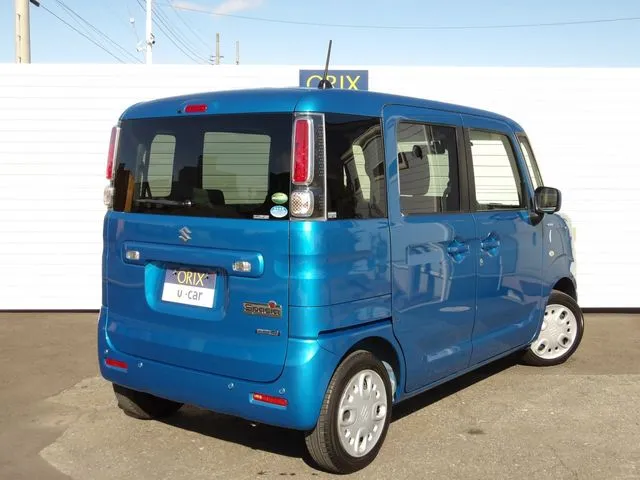 スペーシア(スズキ)の車両写真
