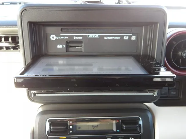 スペーシア(スズキ)の車両写真