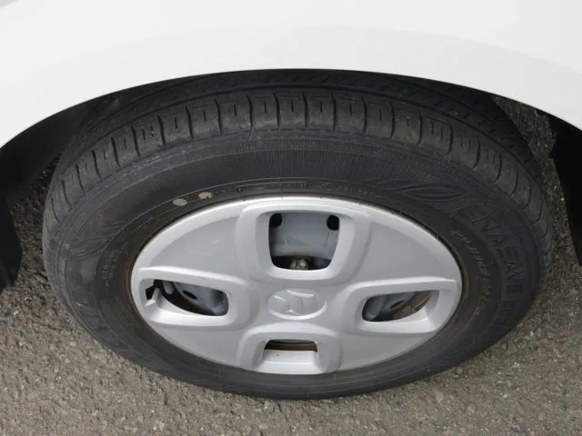 アルト　４ＷＤ（スズキ）の車両写真