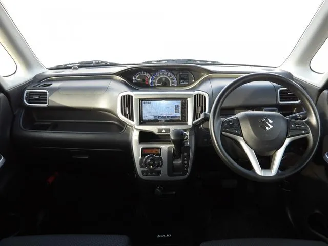 ソリオ（スズキ）の車両写真