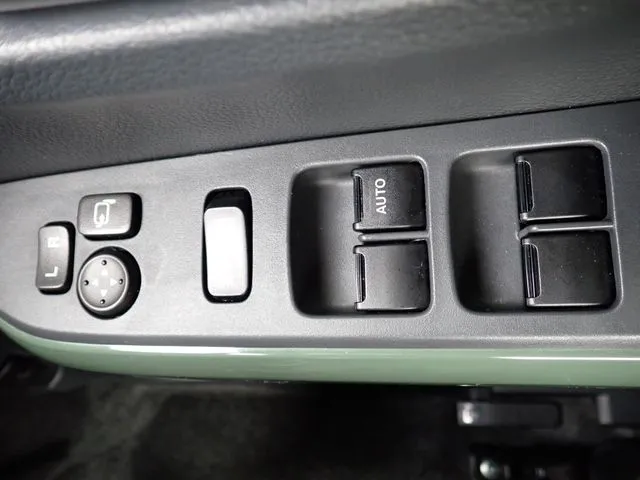 ハスラー（スズキ）の車両写真