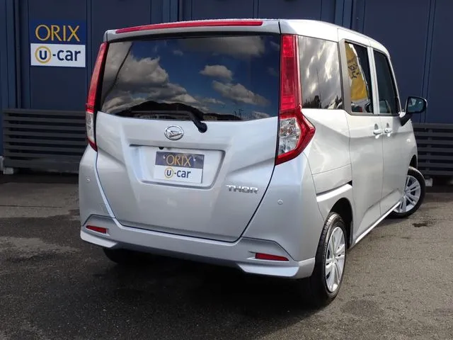 トール（ダイハツ）の車両写真