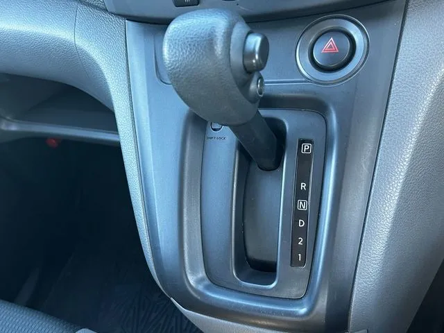 ＮＶ２００バネットバン（ニッサン）の車両写真