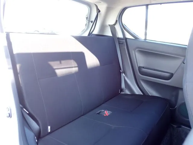 ミラ イース(ダイハツ)の車両写真