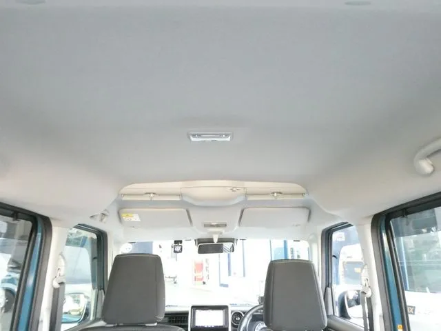 スペーシア　ギア（スズキ）の車両写真