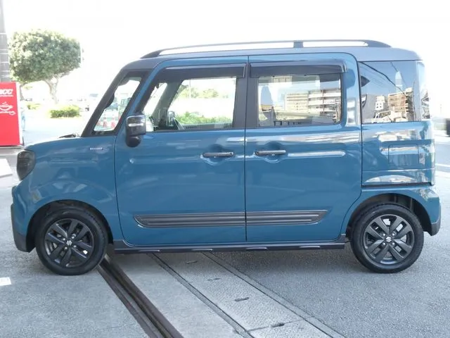 スペーシア　ギア（スズキ）の車両写真