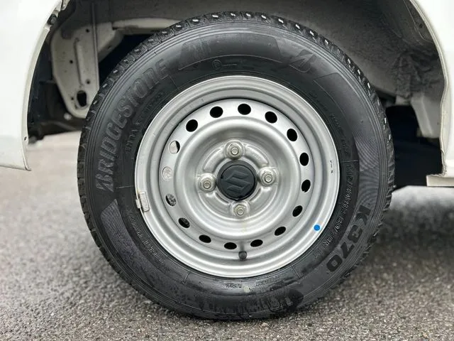 エブリイバン（スズキ）の車両写真