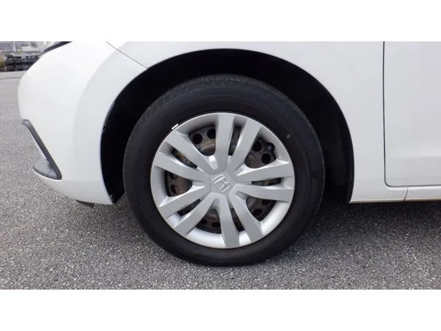 フィット　ｅ：ＨＥＶ（ホンダ）の車両写真