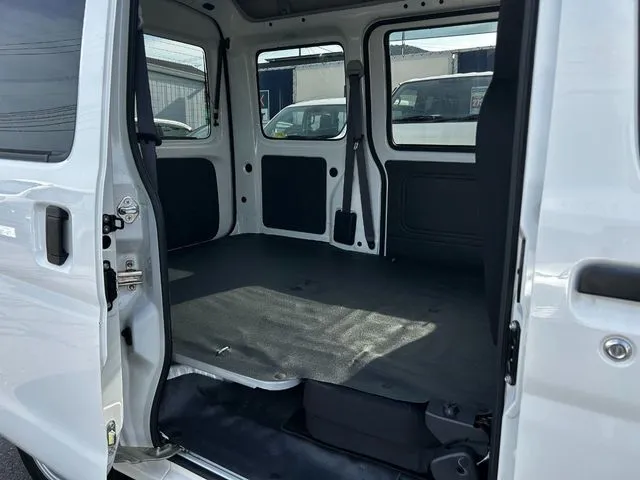 ハイゼットカーゴ（ダイハツ）の車両写真