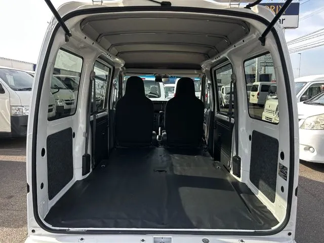 ハイゼットカーゴ（ダイハツ）の車両写真