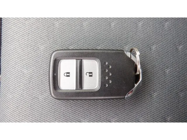 フィット　ｅ：ＨＥＶ（ホンダ）の車両写真