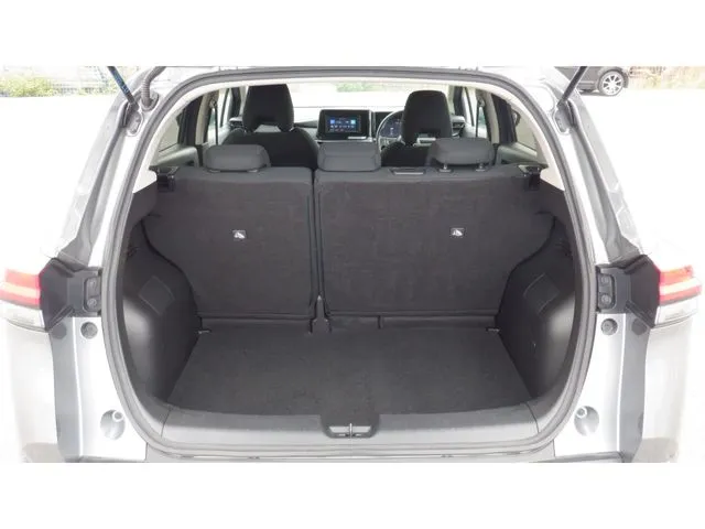 ノート（ニッサン）の車両写真