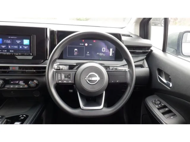 ノート（ニッサン）の車両写真