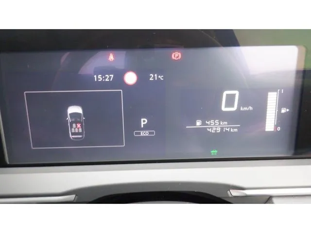 ノート（ニッサン）の車両写真