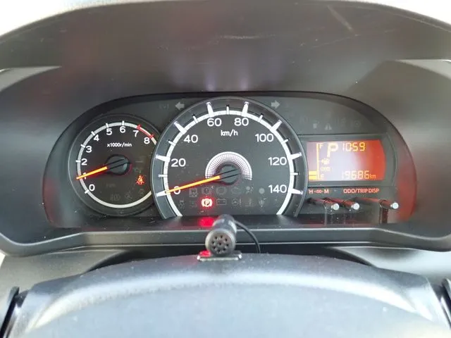 ムーヴ(ダイハツ)の車両写真