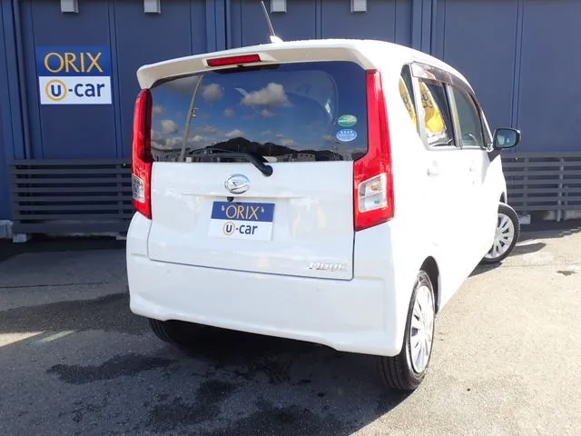 ムーヴ(ダイハツ)の車両写真