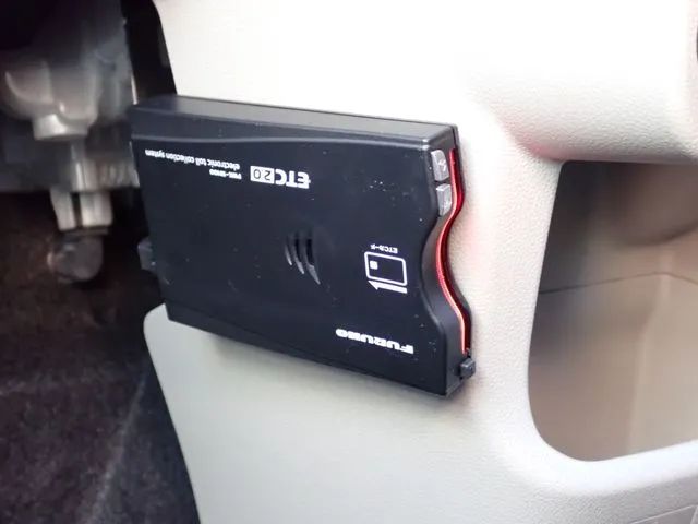 ムーヴ(ダイハツ)の車両写真