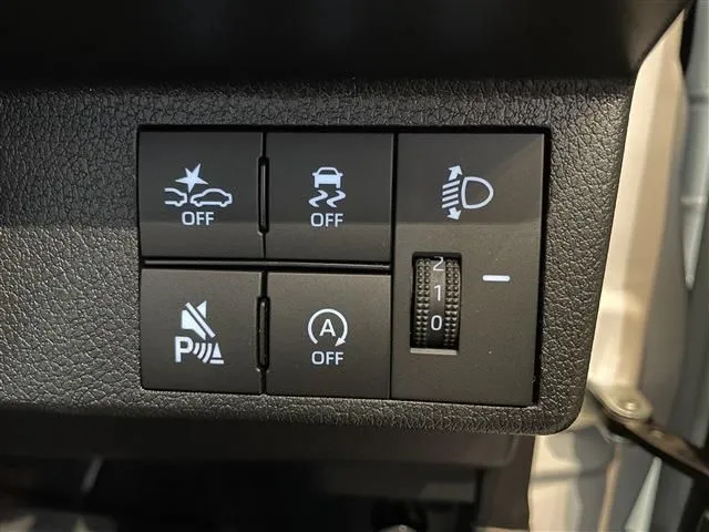 ムーヴ キャンバス(ダイハツ)の車両写真