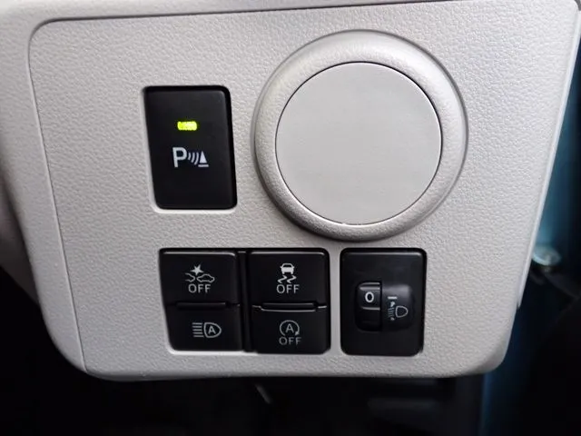 ミラ イース(ダイハツ)の車両写真