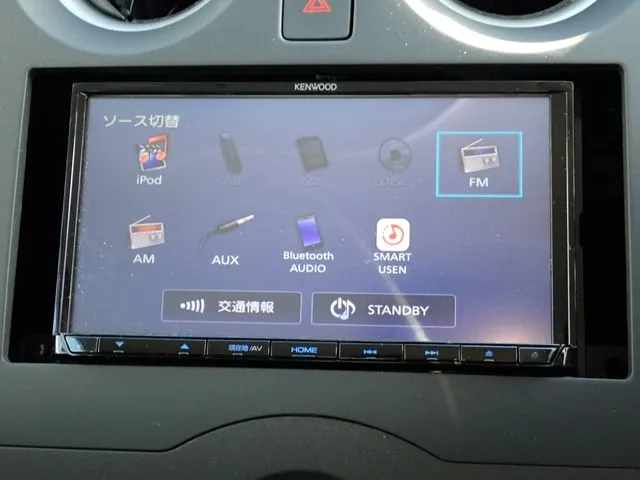 ノート(ニッサン)の車両写真