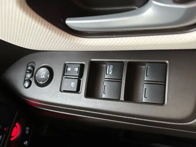 Ｎ　ＢＯＸ（ホンダ）の車両写真