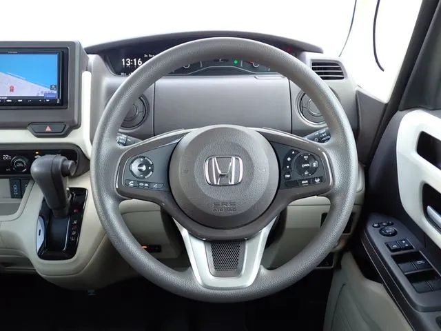 Ｎ　ＢＯＸ（ホンダ）の車両写真