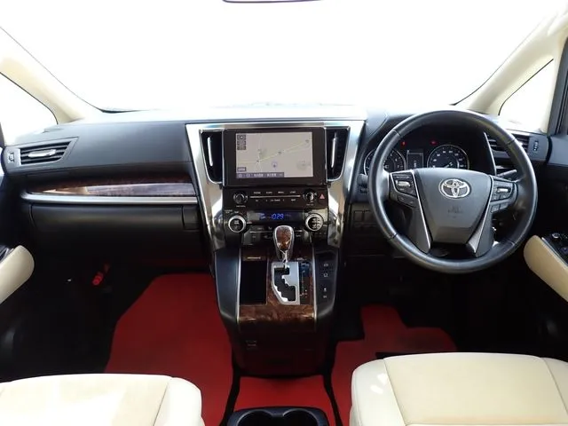 アルファード(トヨタ)の車両写真