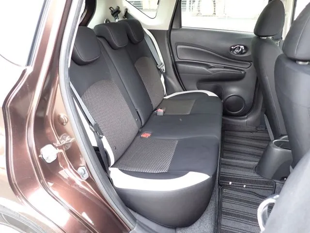 ノート（ニッサン）の車両写真