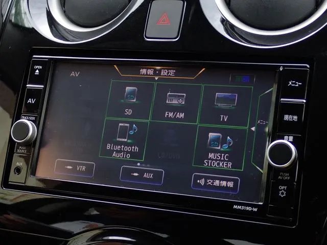 ノート（ニッサン）の車両写真