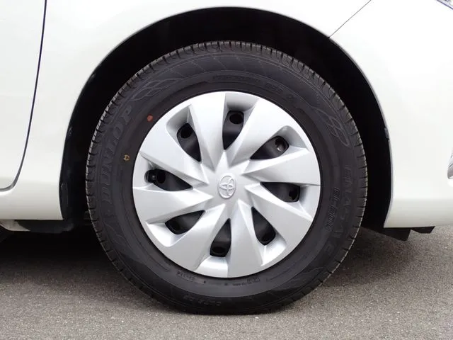 ヴィッツ（トヨタ）の車両写真