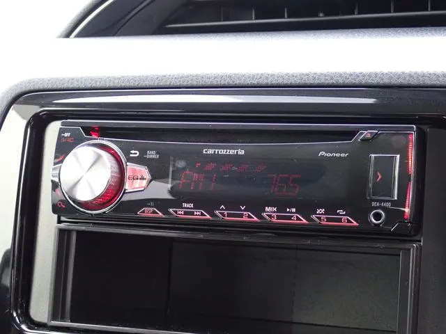 ヴィッツ（トヨタ）の車両写真