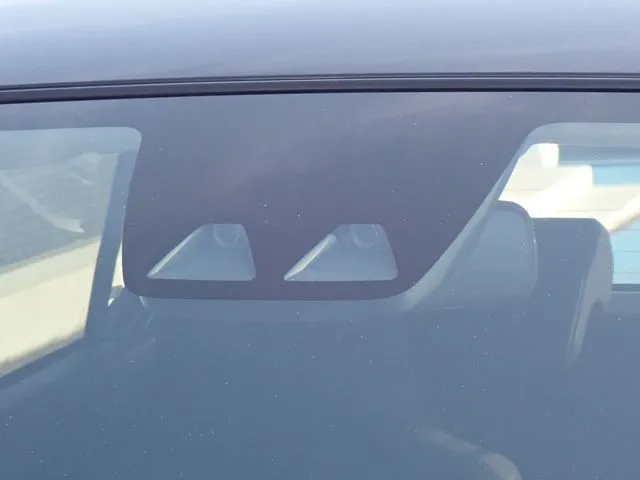 ミラ　イース（ダイハツ）の車両写真