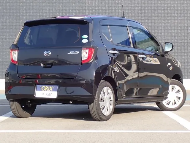 ミラ　イース（ダイハツ）の車両写真