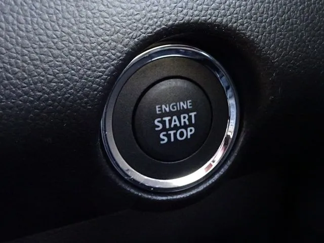 スズキ　スイフト