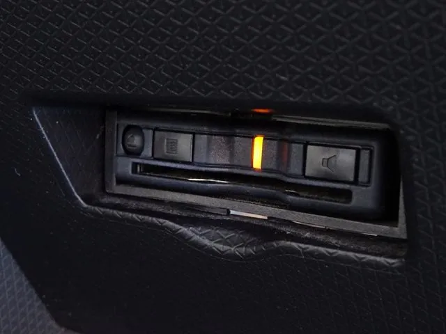 タント(ダイハツ)の車両写真