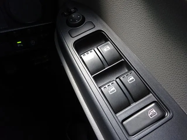 タント(ダイハツ)の車両写真