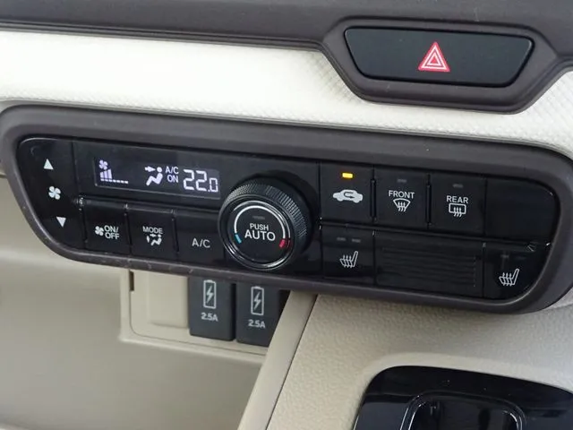 ホンダ　Ｎ　ＢＯＸ